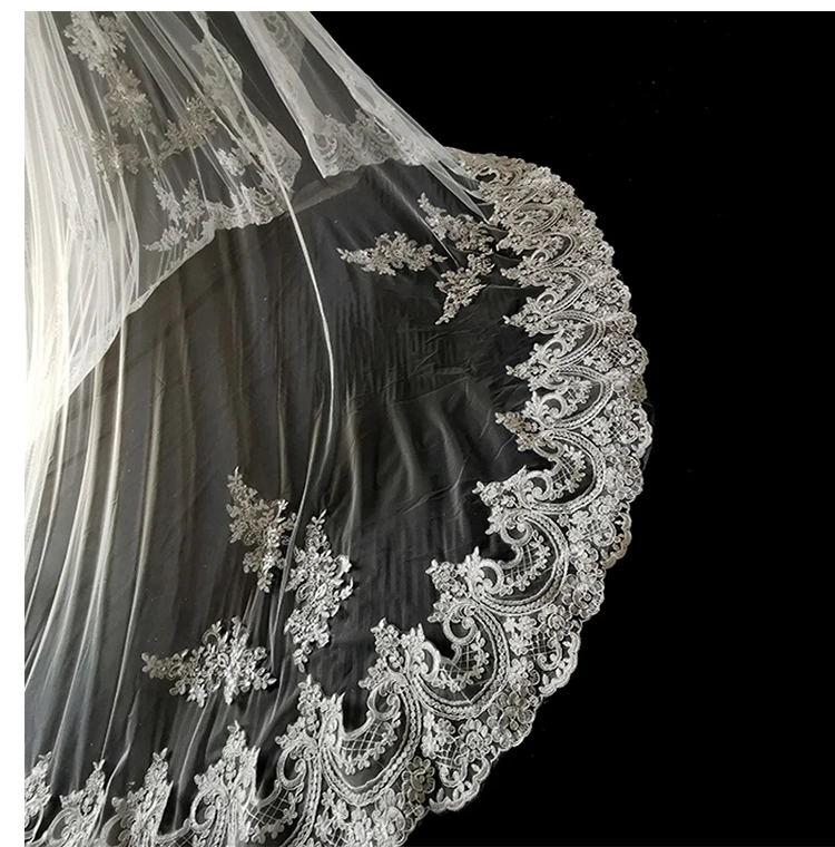 Bridal Veil 5m 4m 3m Long Wedding Bridal Veils Lace Appiques Edge 1 T Tulle Cathedral Veil with Comb