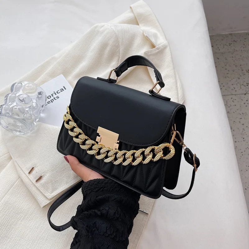 韓国 人気[LEATHERY] FLAP CHAIN SHOULDER BAG 2024 New Designer Shoulder Bag Fashion Chain Crossbody Bags