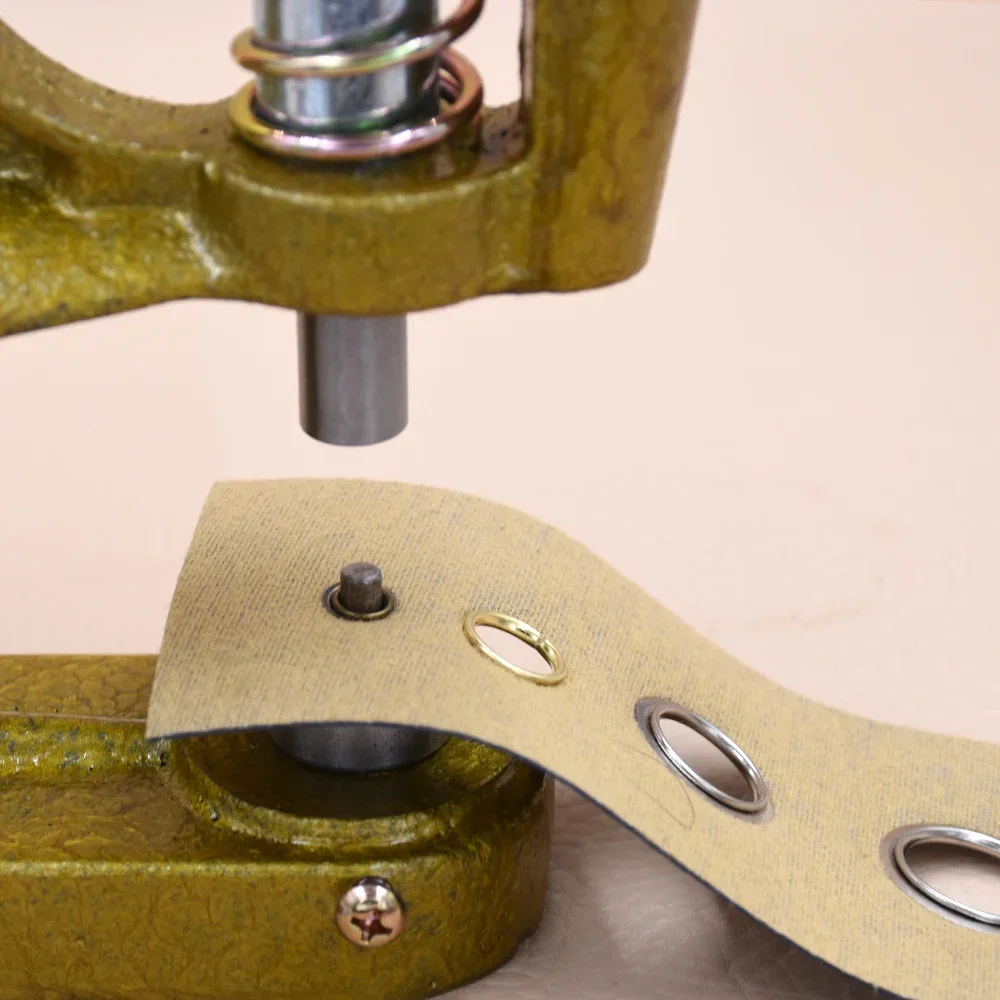 Eyelets Metal hole mold rivet Button mold machine for buttons Eyelets installation tool Metal stomatal dies Manual mold