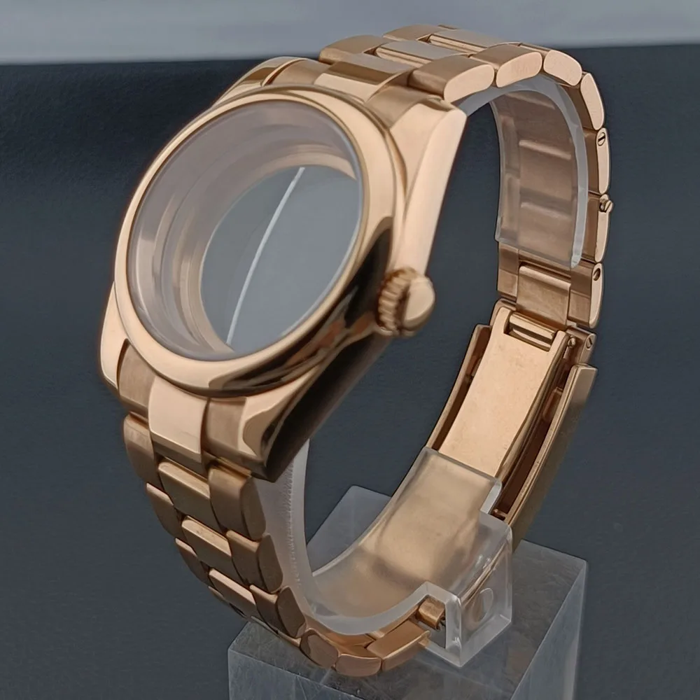 Stainless Steel Sapphire Glass Watch Case with 20mm Strap