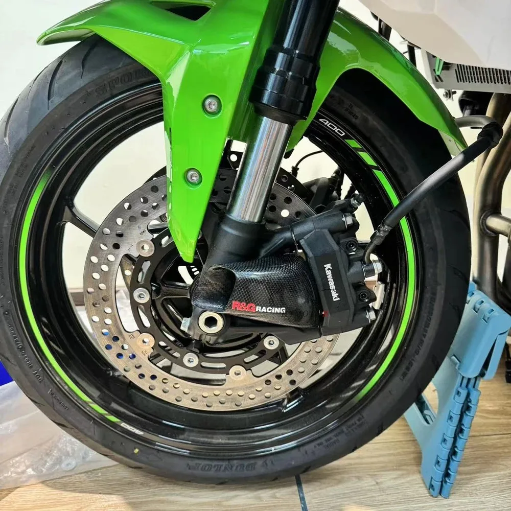 For Kawasaki ZX-4R 100% carbon fiber front caliper radiator