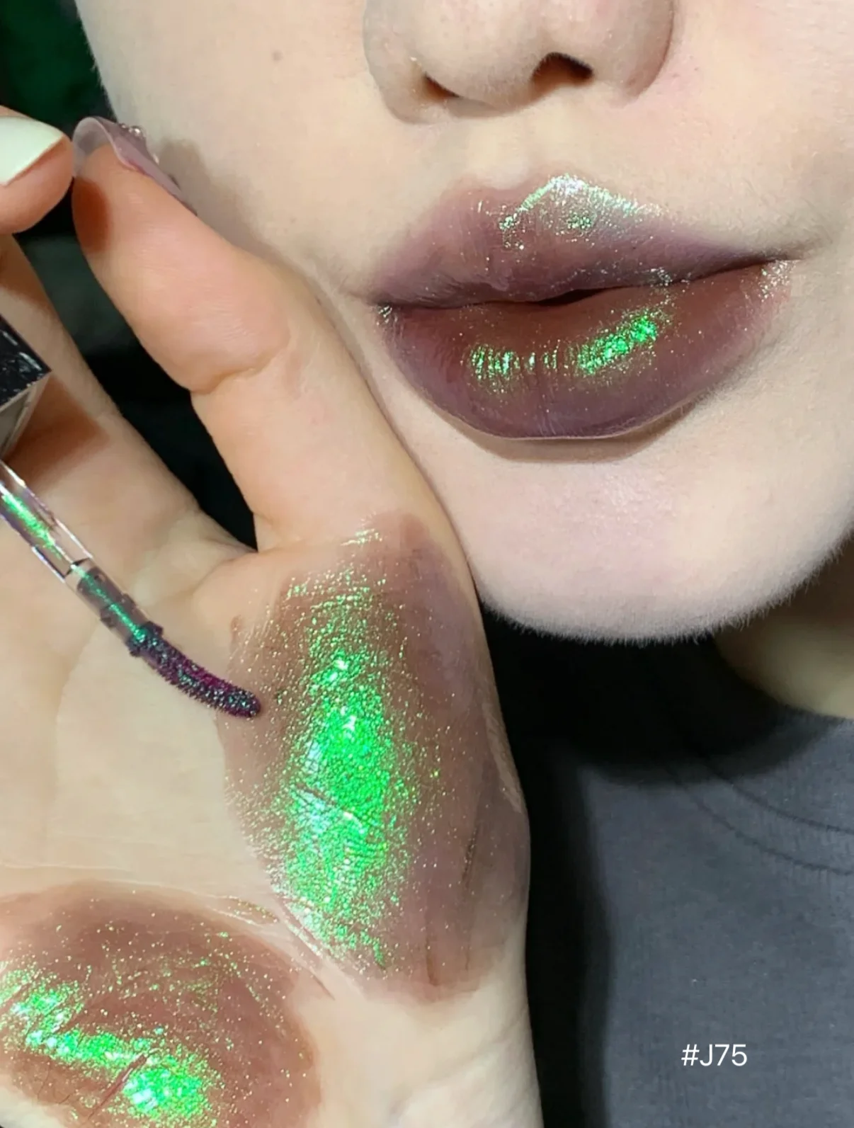 Girlcult Shimmer Lipgloss Green Chameleon Glitter Pearlescent