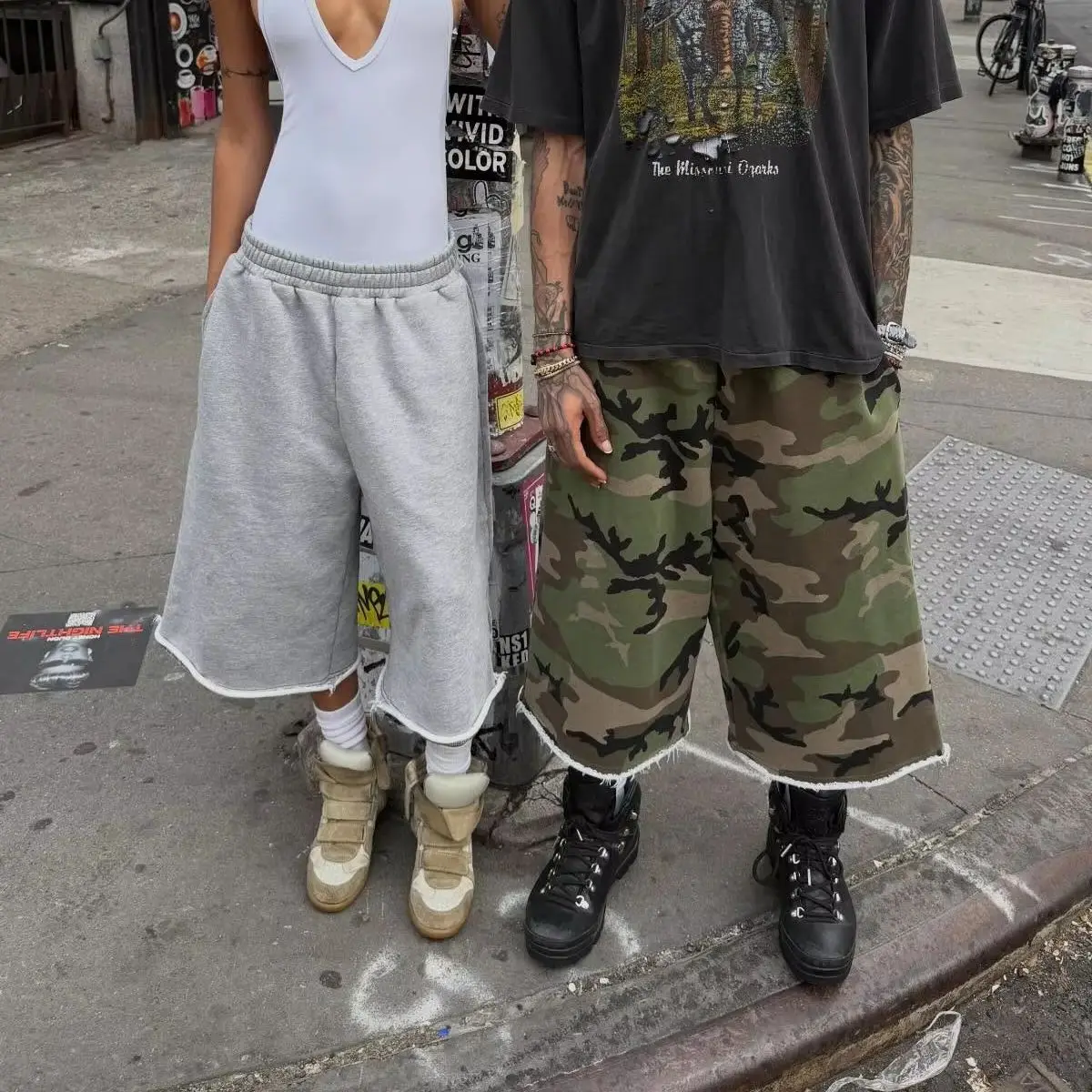 Y2K Baggy Camo Shorts Men Women Camouflage Printing Pocket Burr Sweatshorts Hip Hop Harajuku Streetwear Casual Wide Leg Pants 2