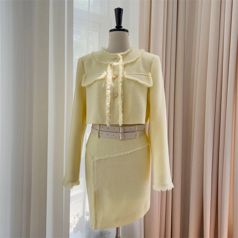 

Модная женская куртка с длинным рукавом, модель 2023 года, ярко-желтый короткий топ и короткая юбка, облегающие осенне-зимние женские костюмы