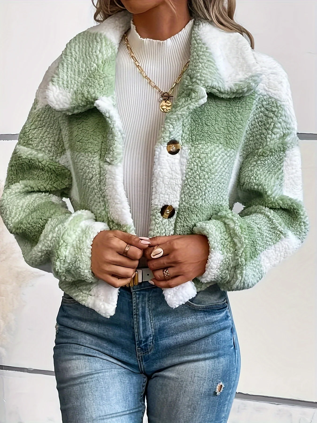 Manteau teddy femme vert menthe texture bouclée chaude automne hiver