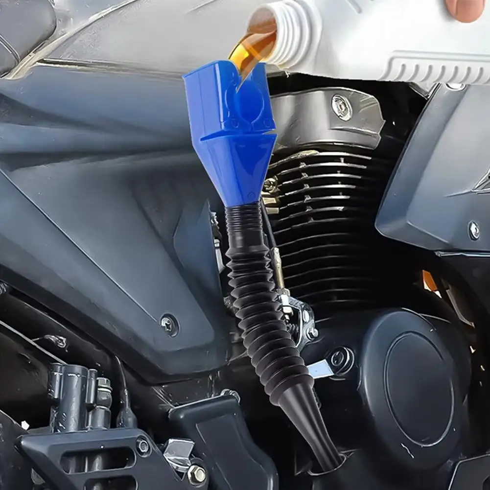 Telescopic Car Refueling Funnel Universal Car Oil Filling Equipment Portable Foldable Engine Oil Gasoline Transfer Funnel