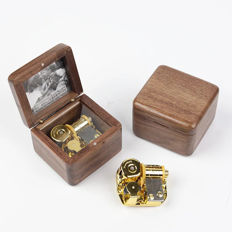 Howls Moving Castle Music Box Sankyo 18-note Sprited Away Wind Up Wood Musical Box Gift Girls Friend Birthday Christmas music box carousel music box