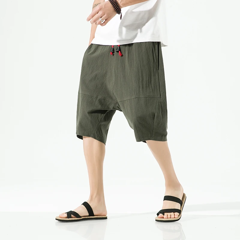 

2022 New Men's Cotton Linen Shorts Pants Male Summer Breathable Solid Color Linen Loose Shorts Men Streetwear Plus Size M-5XL
