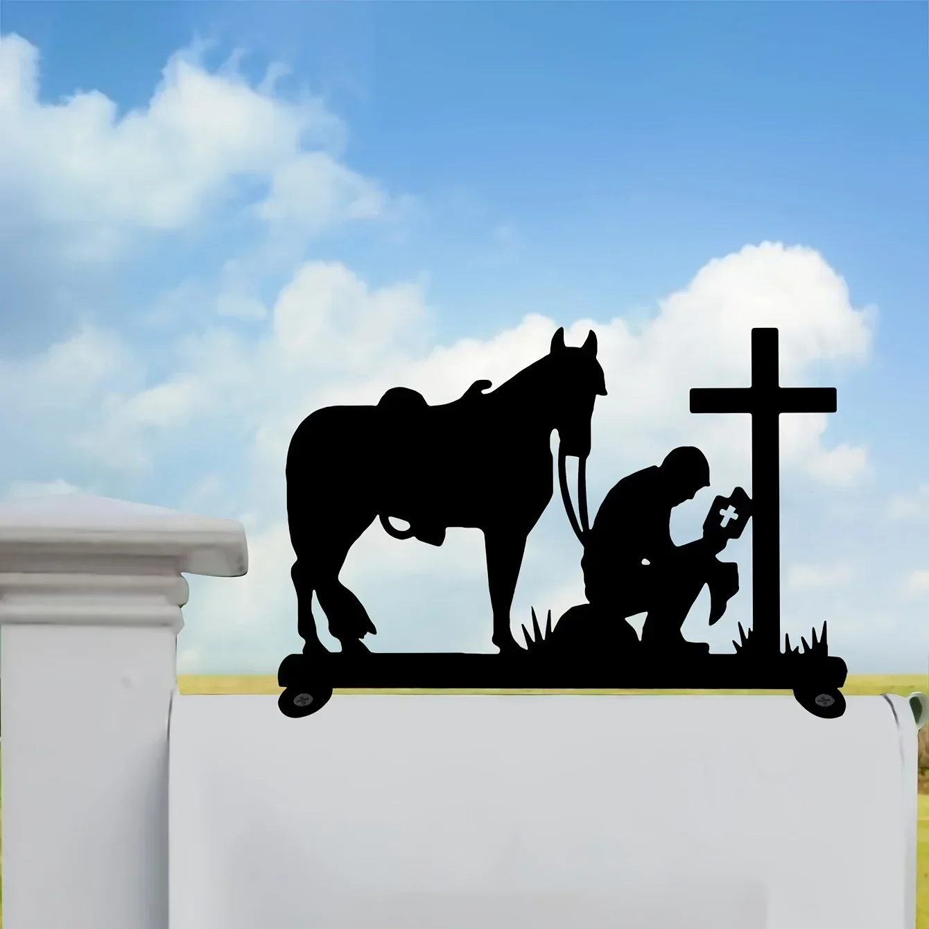 

metal iron Soldier Memorial Iron Art Silhouette Email Top Decoration, Decorative Email Signage, Email Decoration Iron Crafts Dec