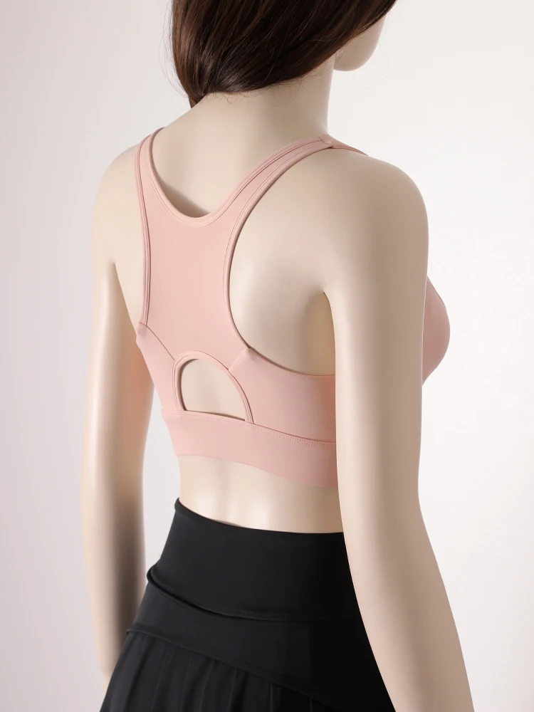 وصل حديثًا حمالة صدر رياضية بتصميم تعديل سحاب عالي...