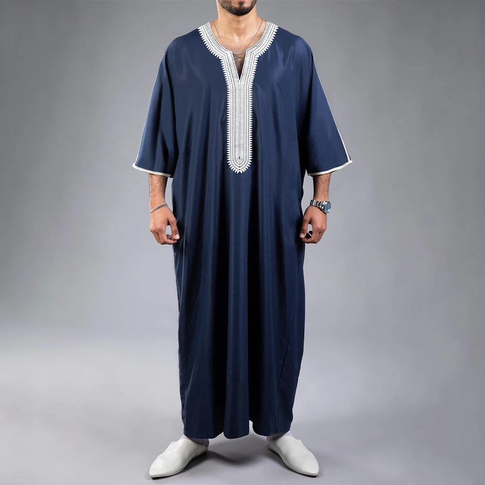 Tenue islamique homme sale