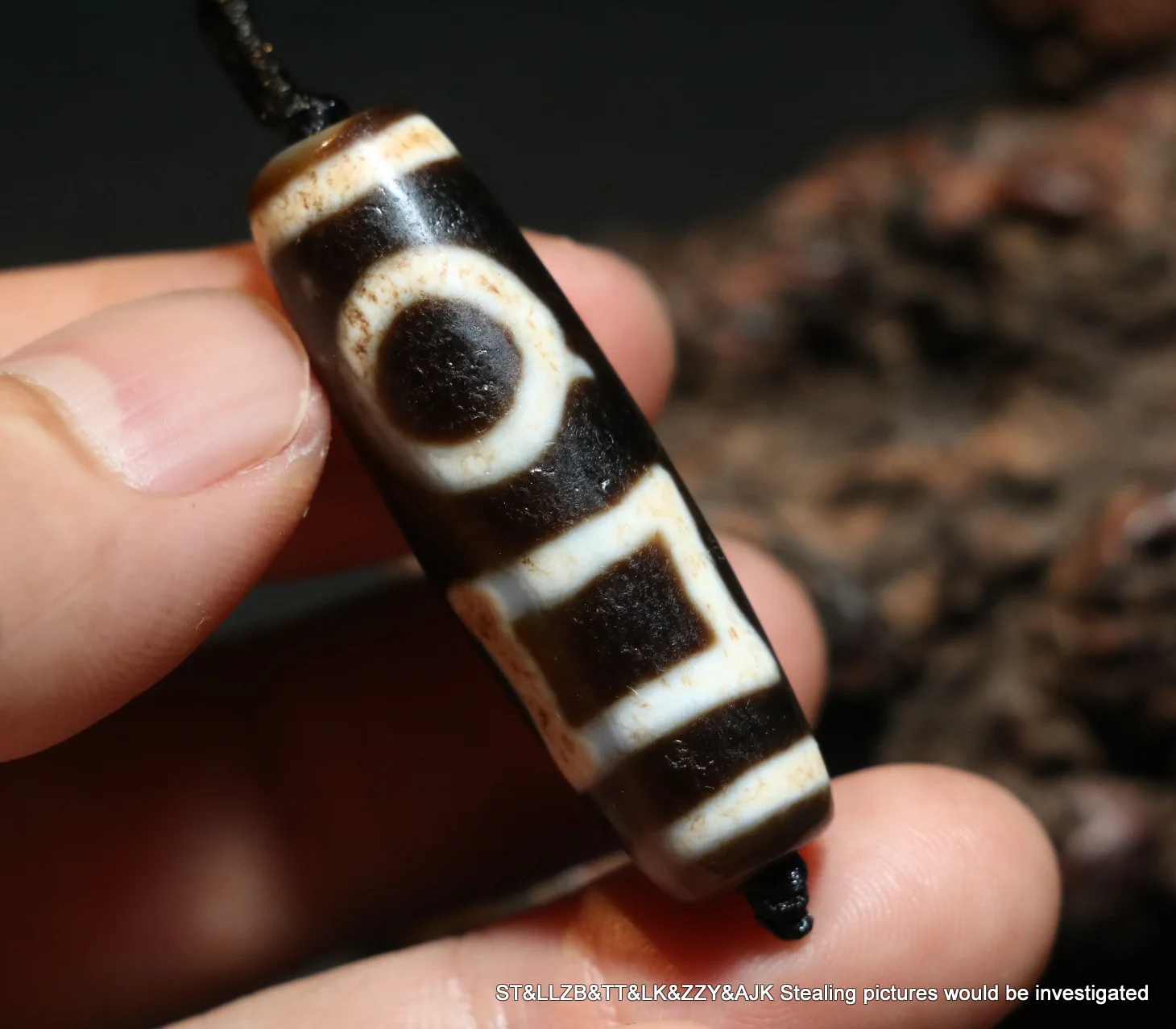 

A Unique Tibetan Old Agate Double Heaven&Earth Totem dZi Bead Amulet Fit For Making Bracelet Timestown UPD22