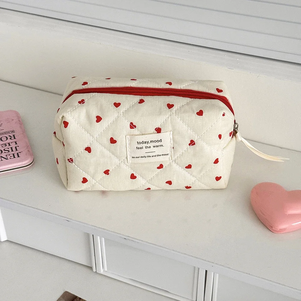Fashion Ins Heart Women Quilting Makeup Bag Large Capacity Toiletry Cosmetic Storage Pouch Handbag Ladies Zipper Makeup Bag