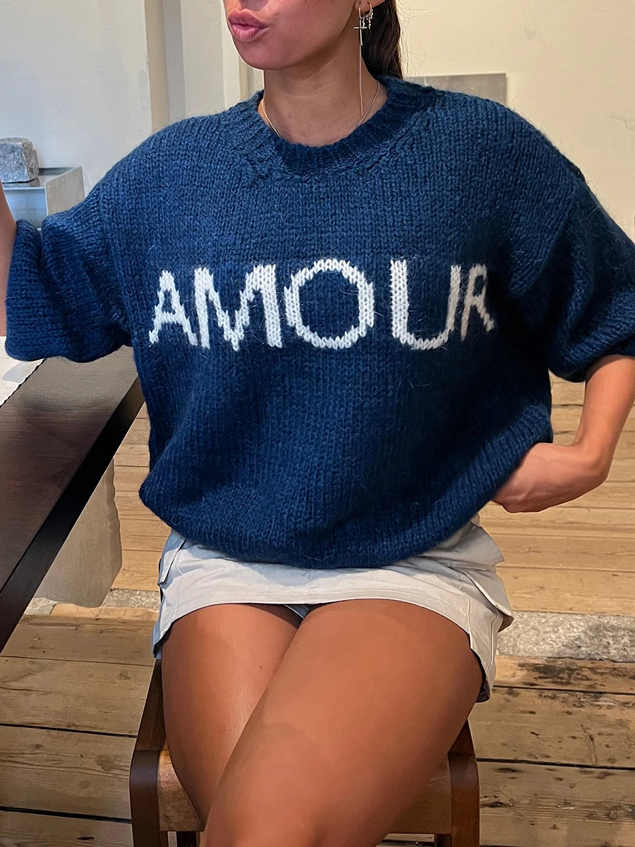 Women s Winter Cable Knit Sweater Long Sleeve V-Neck Solid Color Oversized Pullover Jumper Warm Tops for Cold Weather