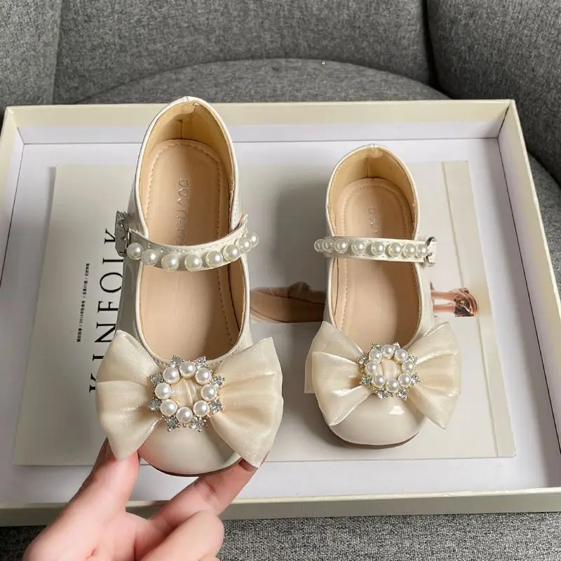 Girls Mary Jane Shoes New Soft Kids Fashion Girls Mary Jane Shoes Bow with Pearls Versatile Simple Children Casual Platform Moccasin Leather Shoes
