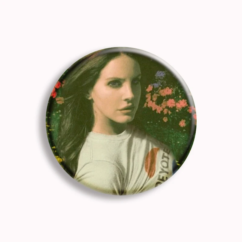 I Love Luna Vintage Artistic Retro Photo Pin Pop Singer Lana Del Rey  Brooch For Backbag Badge Accessories For Fans Collect 58mm