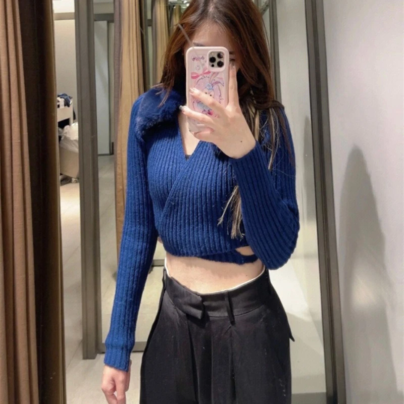 

2022 women's autumn and winter new fur collar long sleeves soft and comfortable slim fit lace-up blue knitted jacket
