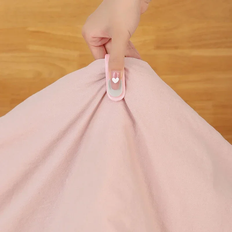 Hanger Clothes Pegs Anti-slip Quilt Clip Sheet Holder Laundry Basket Bed Accessories Plastic Home Assembly Closet for Clothes