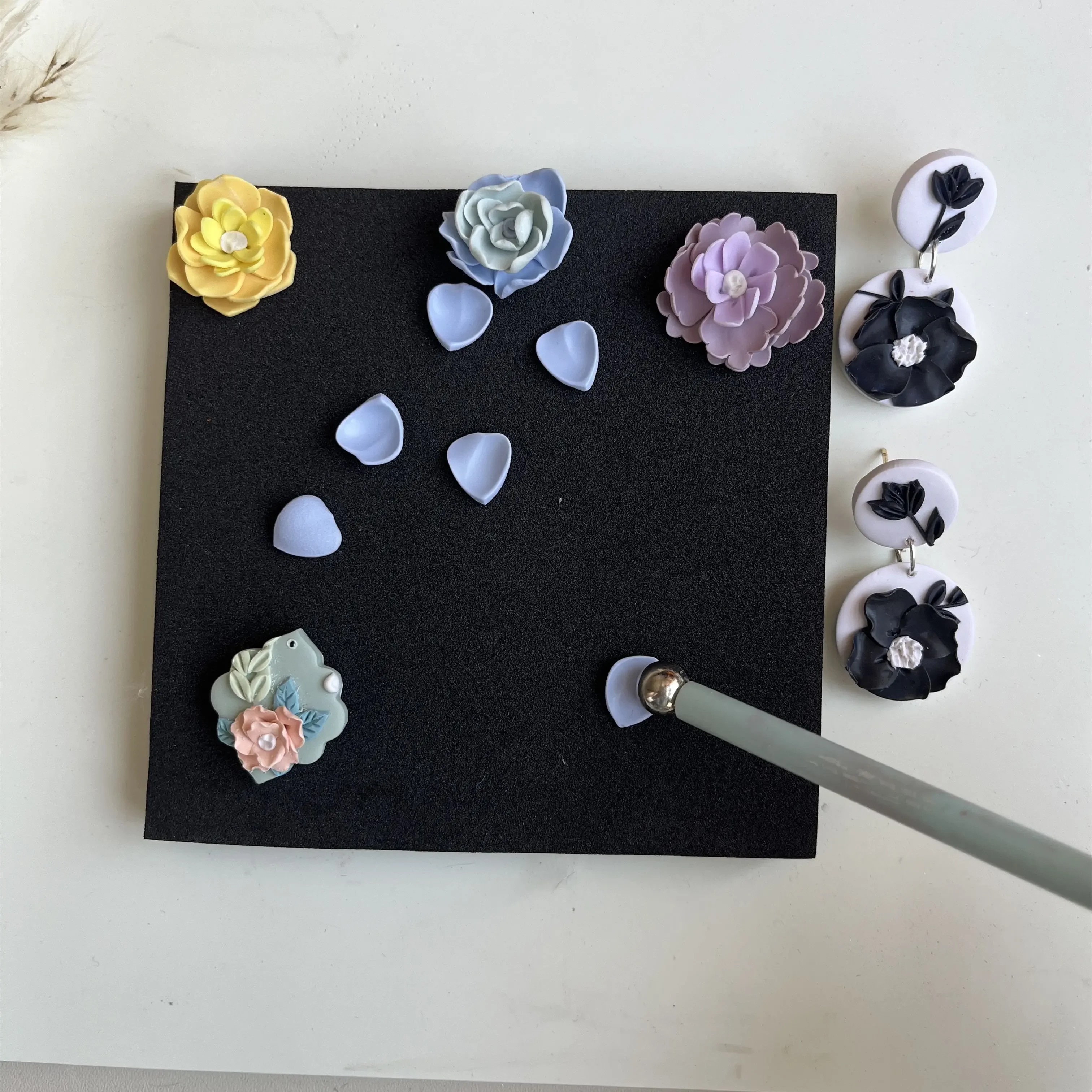Soft Ceramic Petals DIY Exclusive Foam Cushion French Earrings U-Cut Mold Earrings Jewelry Pendant Making polymer clay tools clay sculpting tools pottery sculpting tools clay craft tool