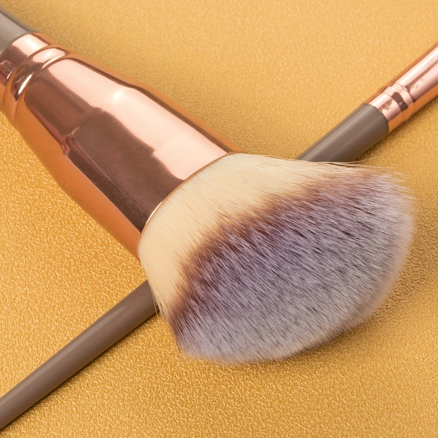 Contour Brush, Premium Contour Blush Bronzer Face Makeup Brush, Perfect For Cheek Forehead Jaw Nose Blending Deepening Contourin 4