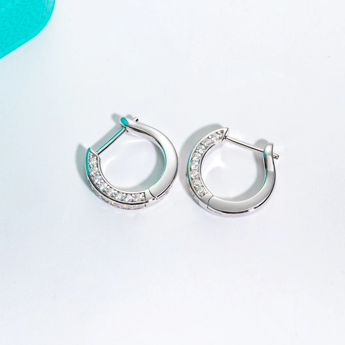 AnuJewel 0.56cttw Luxury Moissanite Ear Hoop Earrings 925 Sterling Silver Earring For Woman Wedding Engagement Jewelry Wholesale 5