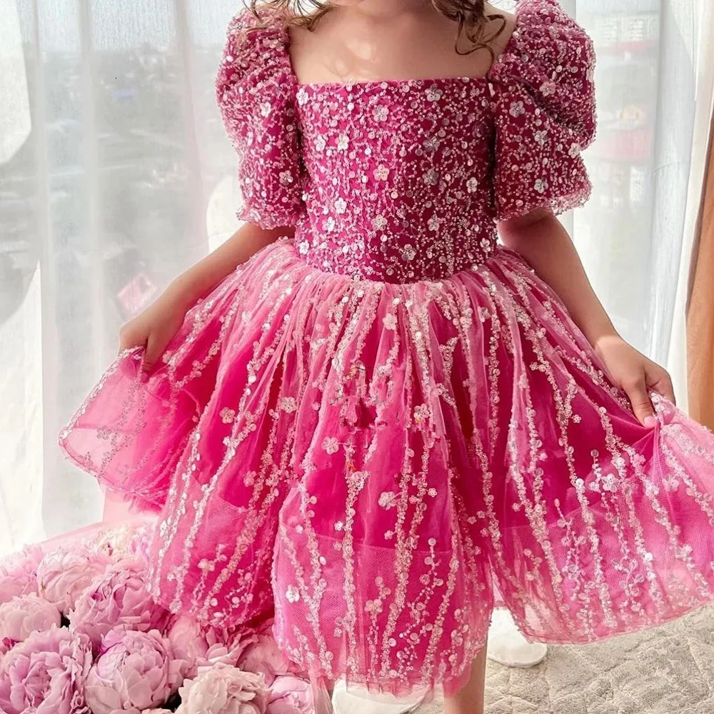 

Puffy Balloon Short Sleeve Scoop Flower Girl Dresses Sequined Baby Birthday Gowns Zipper Back Real Picture فساتين اطفال