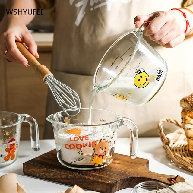 Measuring Cups - Whisk