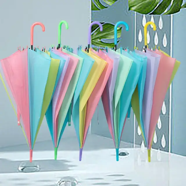 Készüljön Fel Az Esős Napokra A Nagykereskedelmi Átlátszó És Eldobható Műanyag Esernyőkkel - Maradjon Száraz Stílusos - Image 3