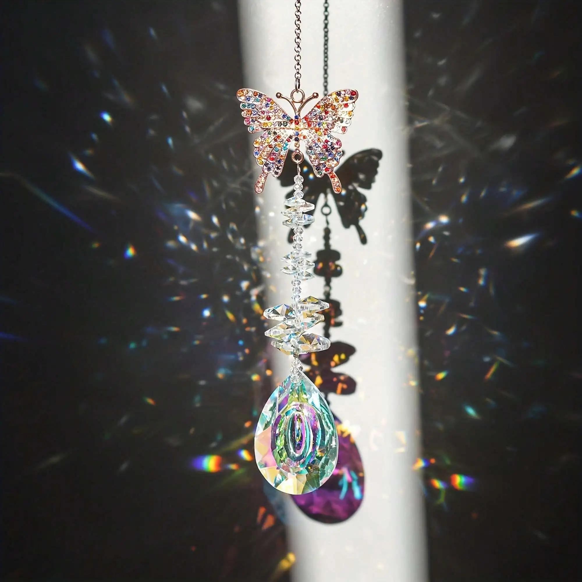 1pc Colored diamond Butterfly Bee hummingbird decoration prisms, Windows, walls, family wedding pendants