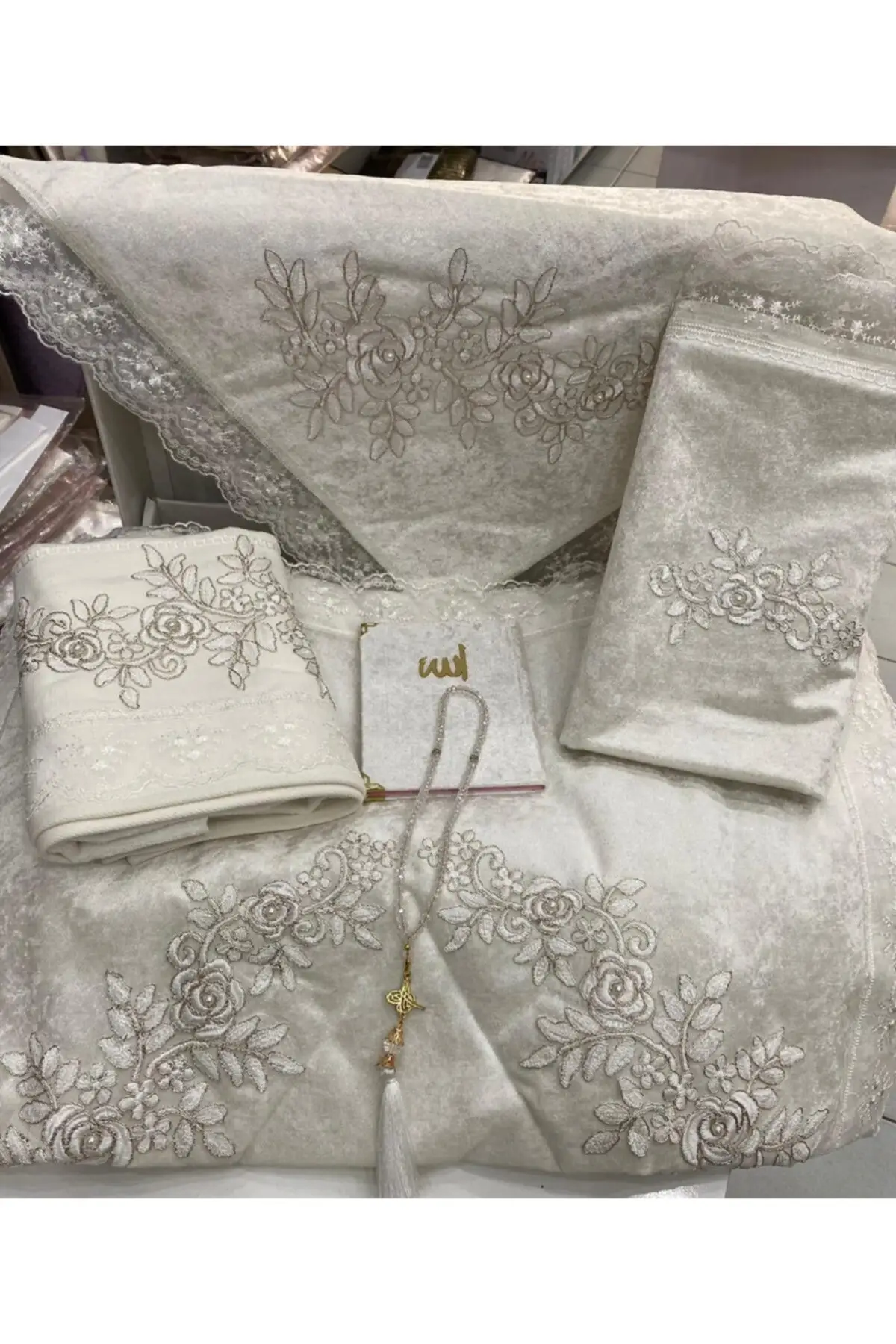 

Velvet Seccade Set 6 Piece French Beet Boça Set Carpet & Rug Mat Home Furniture