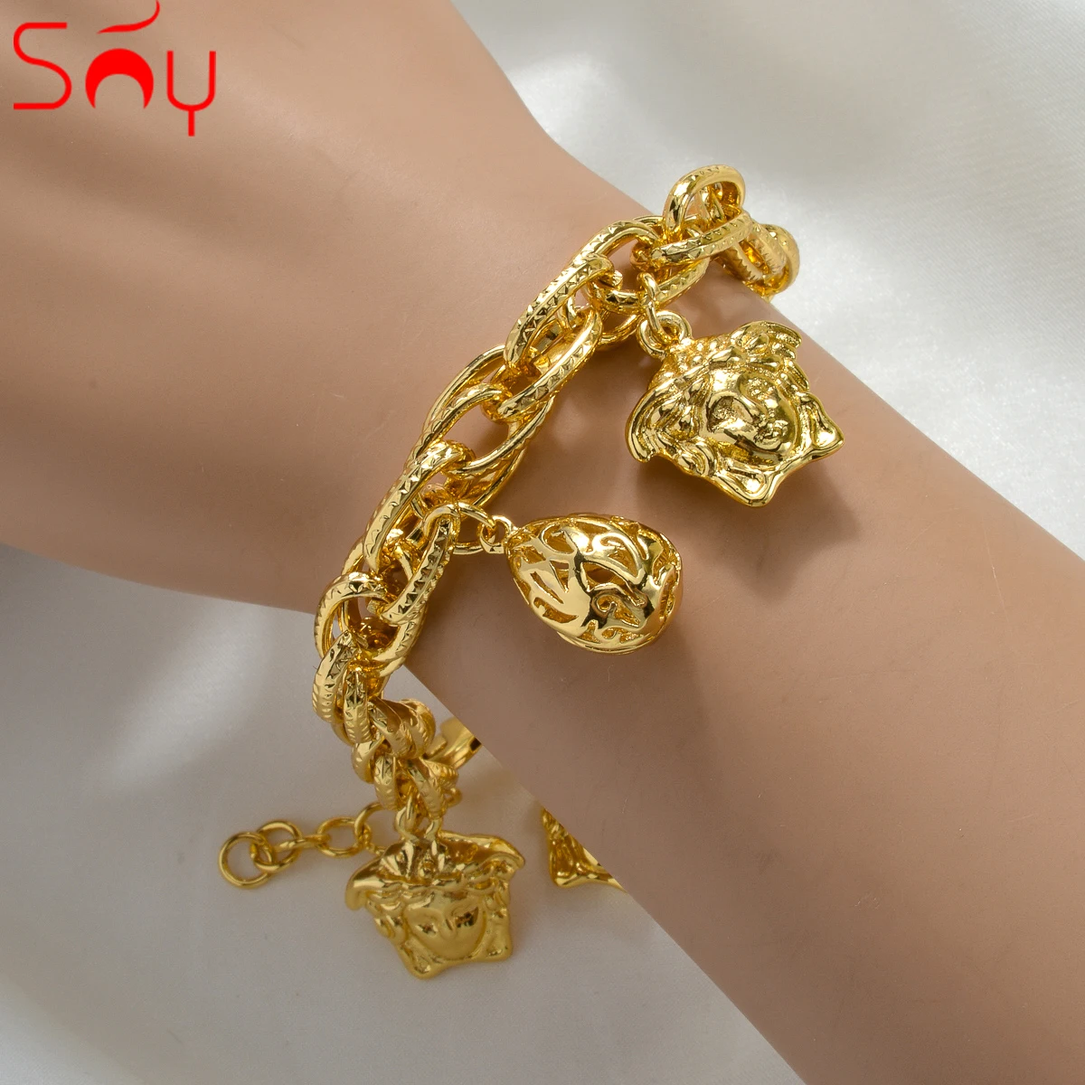 

Luxury Stainless Steel Bracelet For Women 2024 Hip Hop Punk 18K Gold Plated Couple Bracelet Mother's Day Gift Free Shipping