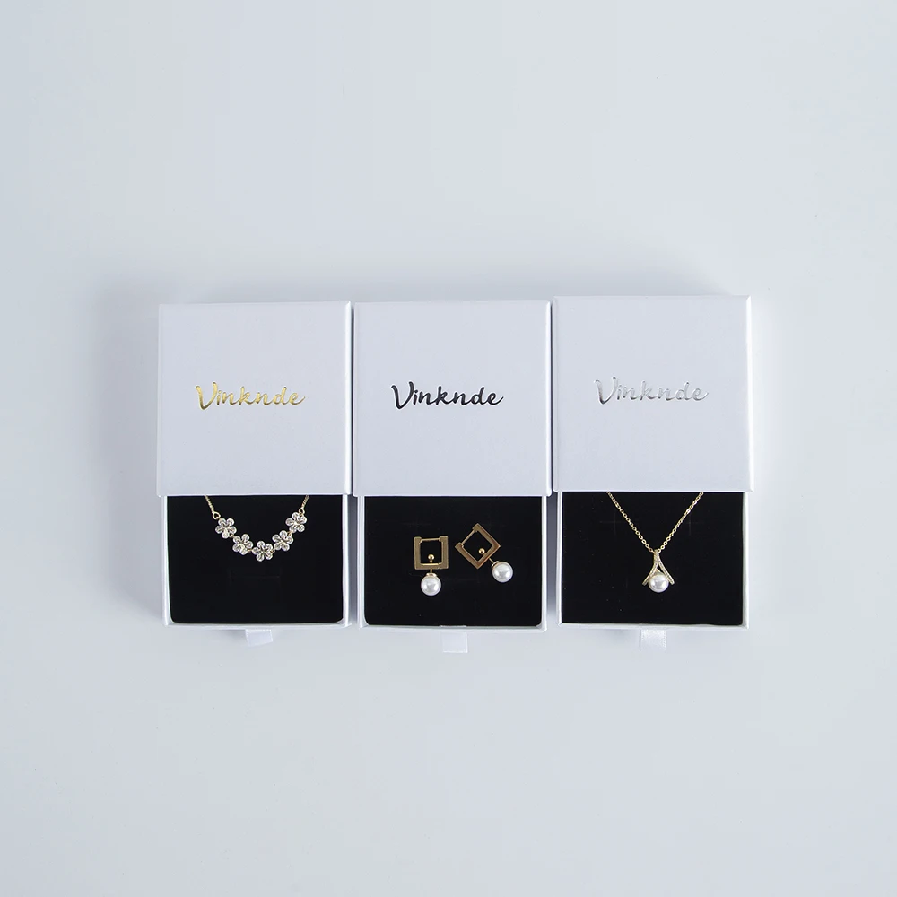 50pcs White Drawer Jewelry Gift Box Custom Logo 7x7x2.5cm 8x8x2.5cm Packaging Organizer Boxes For Ring Earring Necklace Bracelet