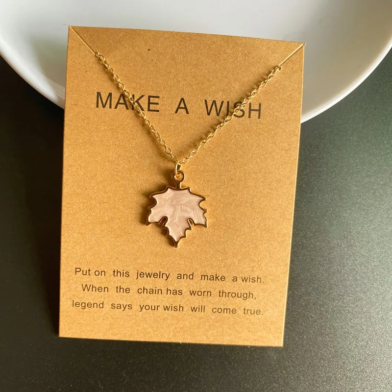 Amazon.com: Artisan Outlet LLC Sugar Maple Leaf Necklace (Silver) :  Clothing, Shoes & Jewelry