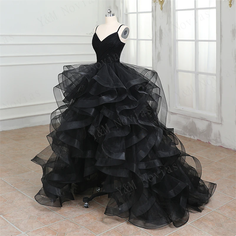 Quinceanera Dresses Ruffles V Neck Spaghetti Straps Sweet 15 Girls Short Front and Long Train Vestidos De Quinseanera