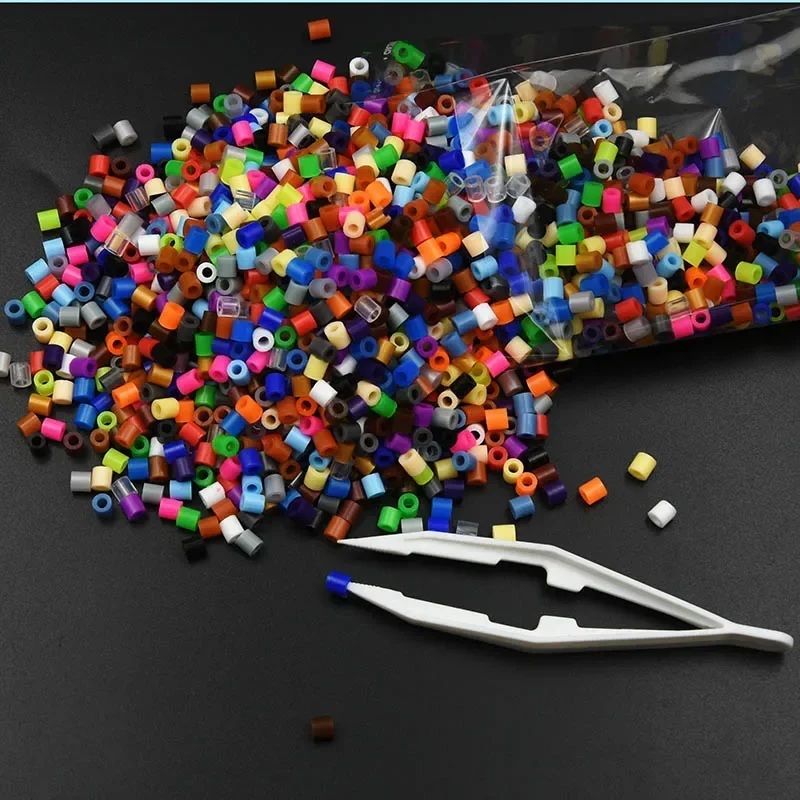 500PCS Multicolor Hama Beads for Kids – DIY Puzzle and Pixel Art Toy Set