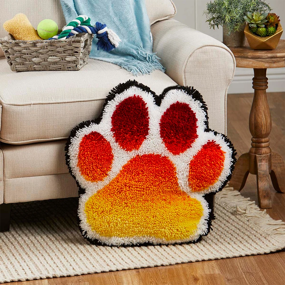Dogs Only Paws Latch Hook Rug Kit | 52x38cm Pre-Printed Canvas | DIY Dog Lover Craft Kit With Yarn & Tools