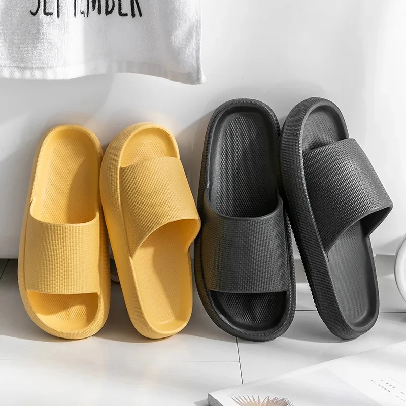 

A1943ZXWathroom Home Slippers Women Cloud Slippers Fashion Soft Sole Eva Indoor Sandals Non-Slip Flip Flop Men Slippers