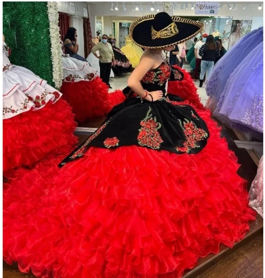 Vaquero 15 AÃ±os Charros Quince Años Chambelanes Vestidos De