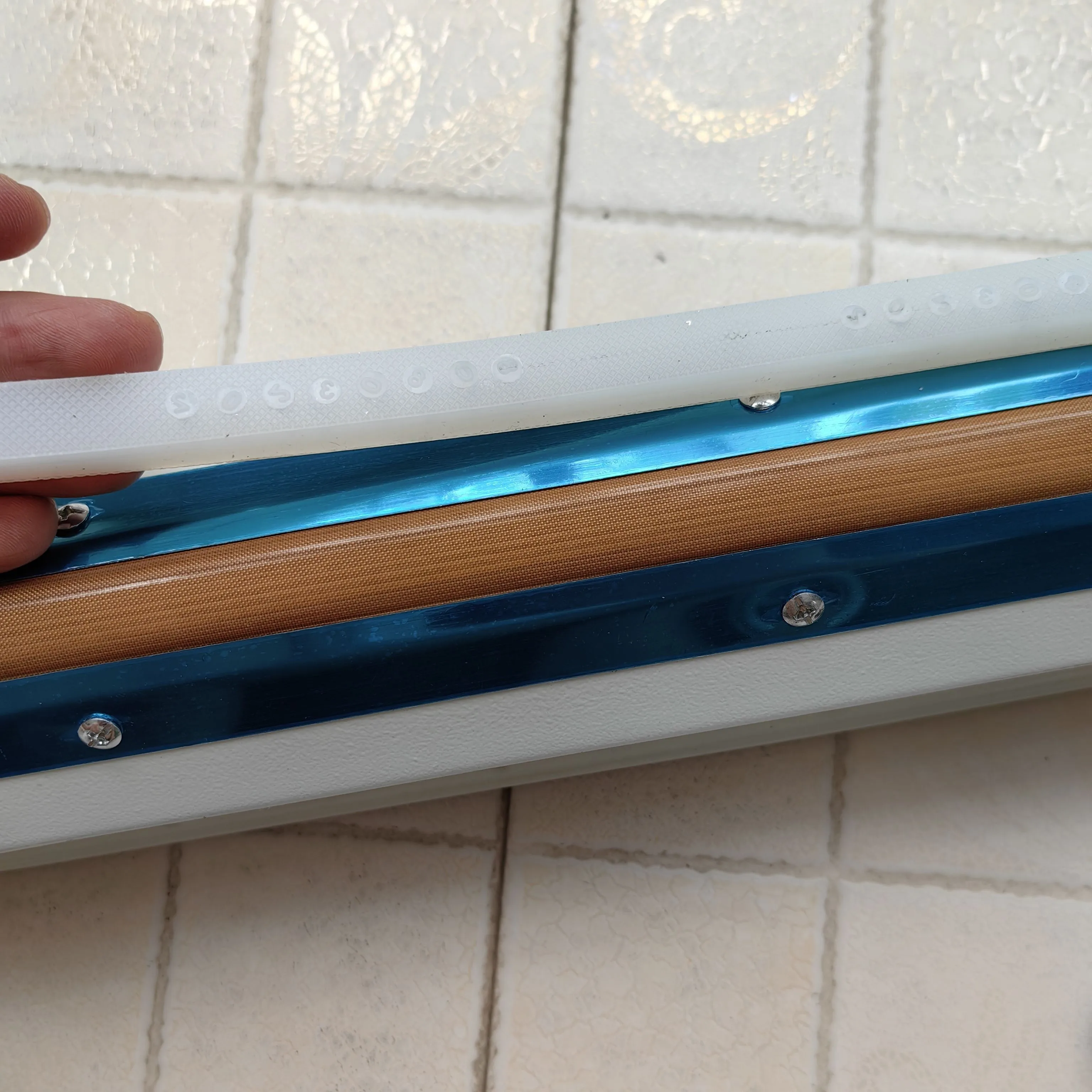 30cm*8mm Manual Metal Case Impulse Sealing Machine Code Sealer Heat Plastic Bag Sealer With Date Mold 8mm Wide Seal Width bag sealer portable sealing machine