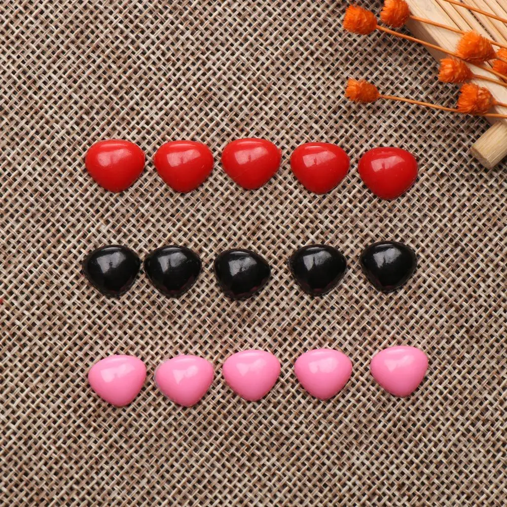 100Pcs Plastic Triangle Nose For Amigurumi Animal Bear Puppet Dolls Toys Safety Doll Nose Crochet Doll Making Accessories