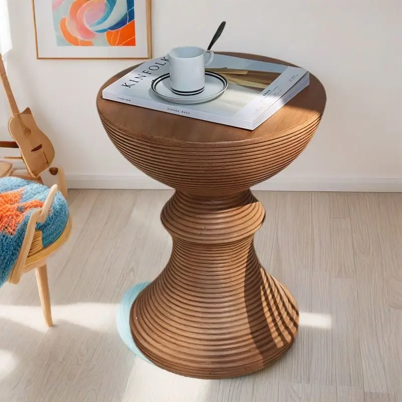 طاولة قهوة جانبية دائرية خشبية بتصميم شمالي عتيق،...