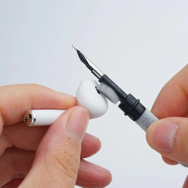

100Pcs Black Bluetooth Earphone Cleaning Pen Brush for Airpods Pro 1 2 3 Earbuds Case Cleaning Tools Wholesale