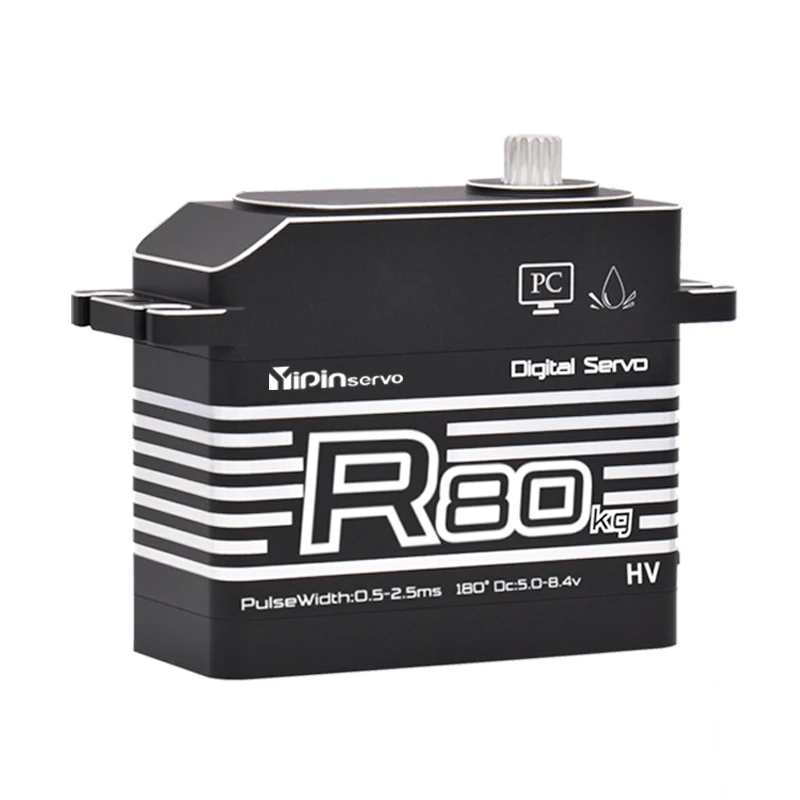 Servo RC étanche 180° en action sur une voiture, bras métal 15T visible