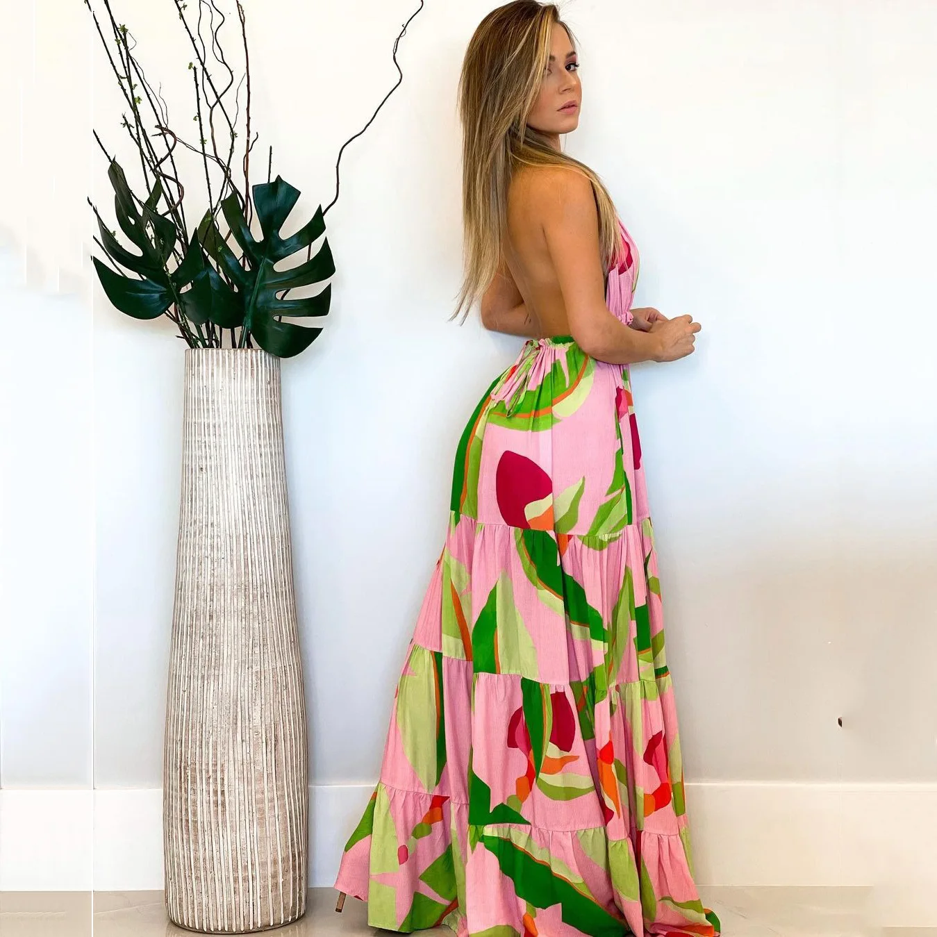 Vestidos de cuello halter con estampado de estilo bohemio para mujer, sexys, con escote en V y espalda descubierta, para vacaciones y playa, ropa informal para ir al trabajo.