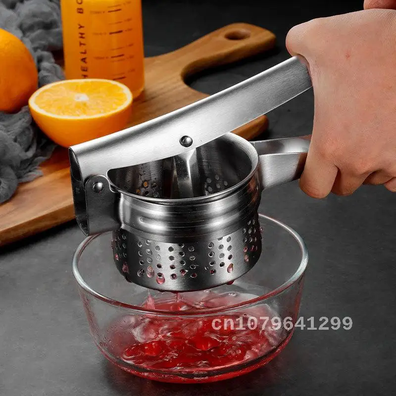 

Effortlessly Extract Fresh Juice with our Manual Juicer - Perfect for Vegetable Stuffing, Water Squeezer, and Lemon Squeezer"Ar