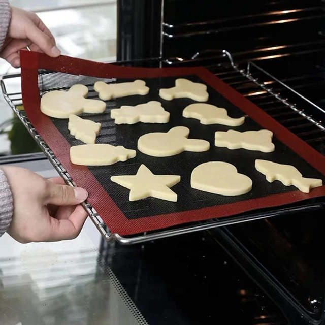 Silicone cookie sheet liner