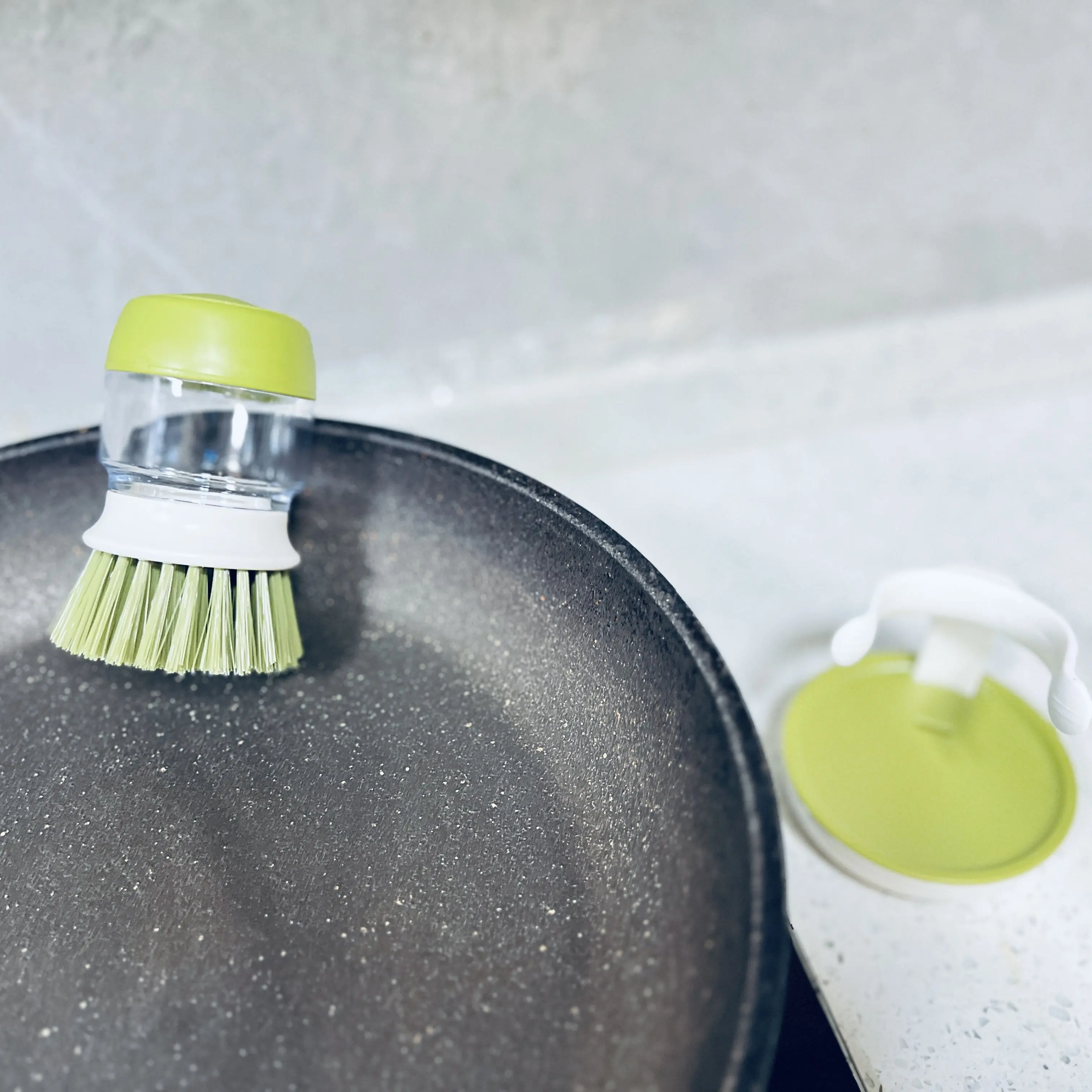 Press the self-refill cleaning brush Dishwashing brush, household non-stick dishwashing brush, with stand Kitchen cleaning produ 3