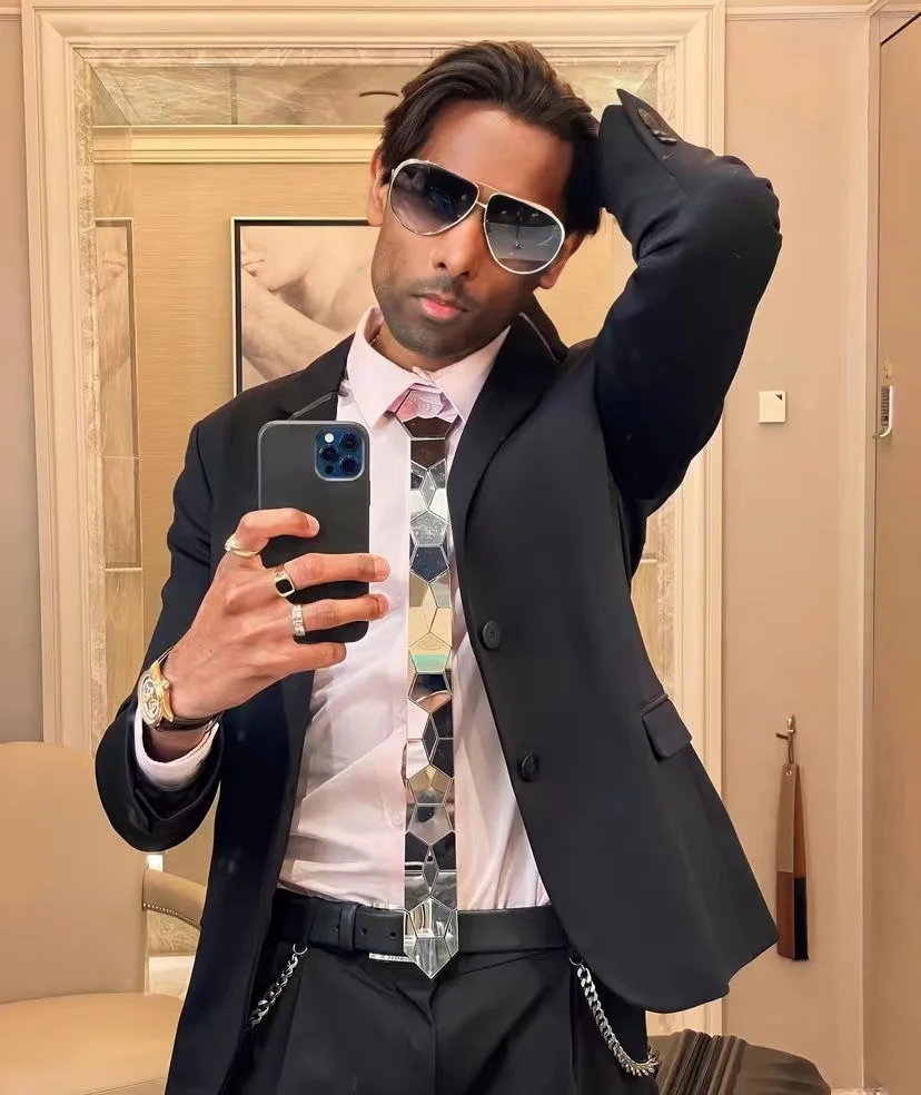 Рисунок 2 - Классический серебристый зеркальный