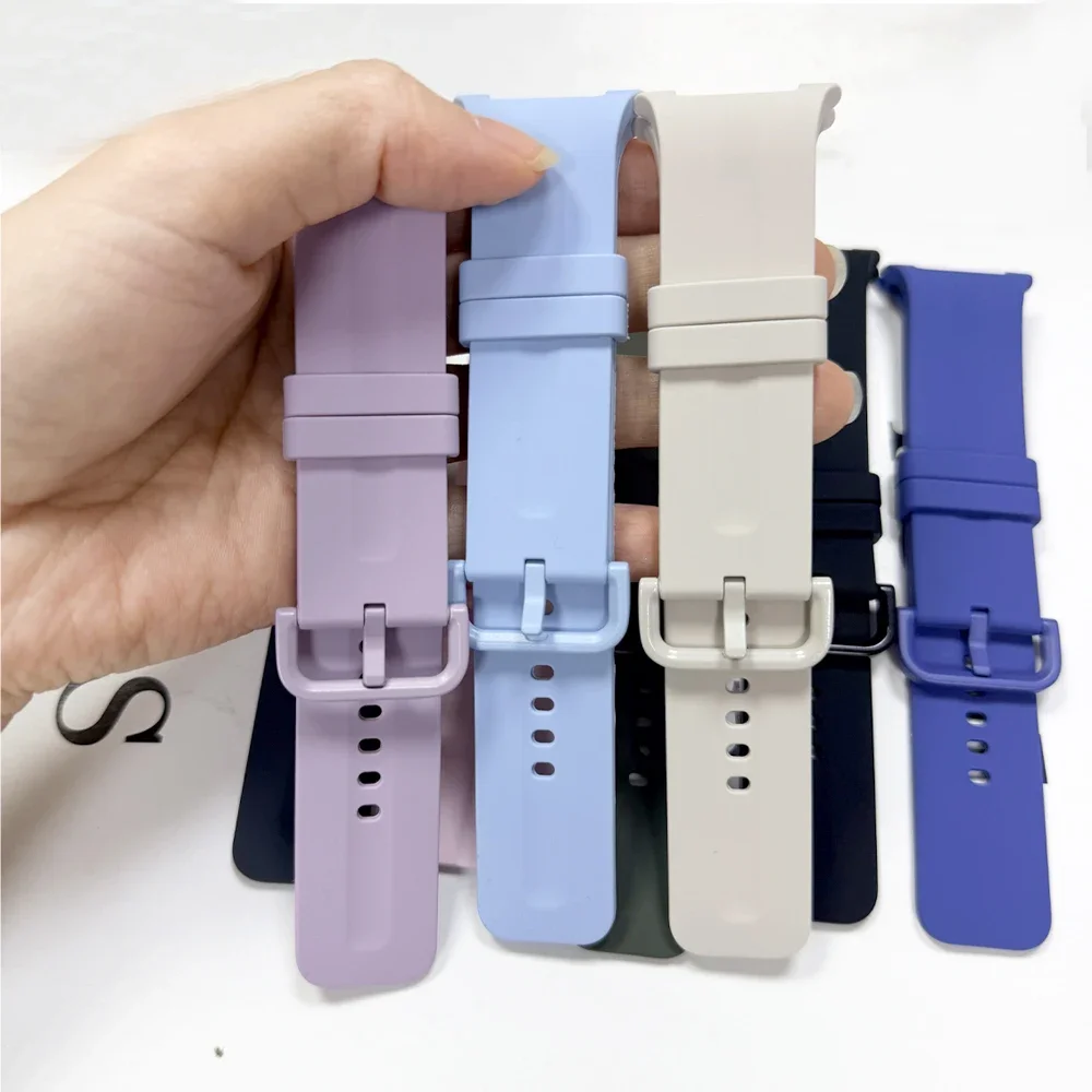 Premium Silicone Sports Strap - Universal Fit Smartwatch Band Accessory