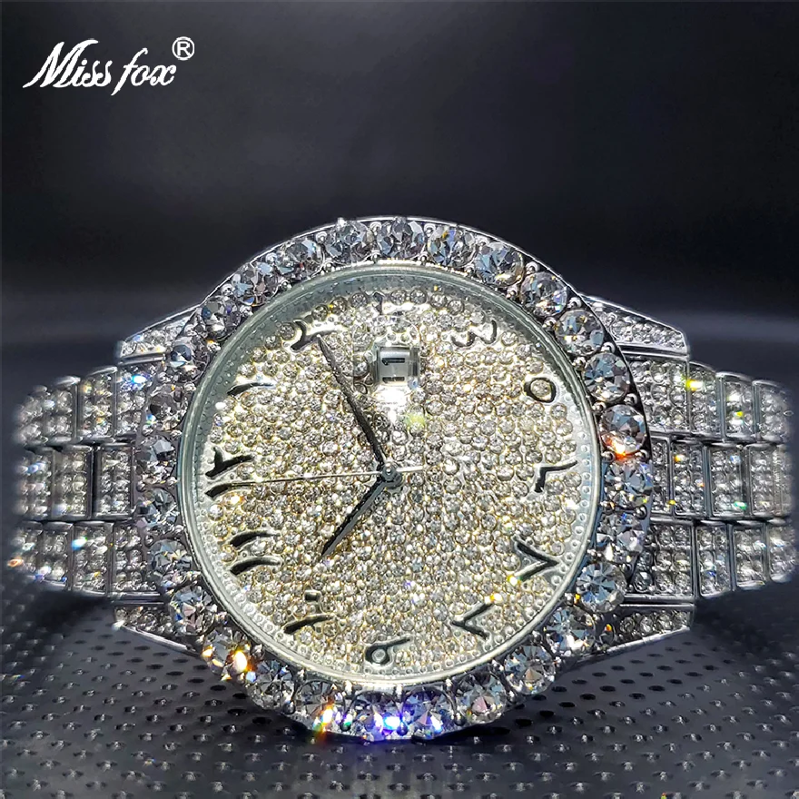 

Montre Homme Luxe Luxo Iceout Gypsophila-Style Arabic Numbers Dial Quartz Watch Bezel with Big Moissanite Jewelry Droshipping